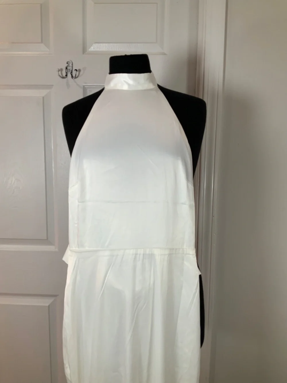 Saints and Secrets NWT White Satin Halter Maxi Dress Open Back Bow Bridal Small - Picture 4 of 12